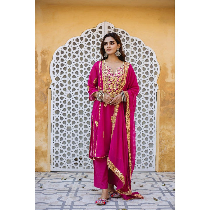 Gulabo Jaipur Shiza Pink Straight (Set of 4)