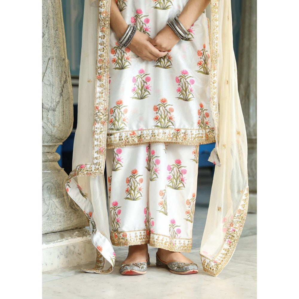 Gulabo Jaipur Mehreen Pearl Straight (Set of 3)