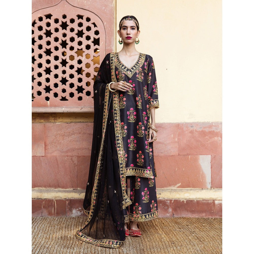 Gulabo Jaipur Mehreen Black Straight (Set of 3)