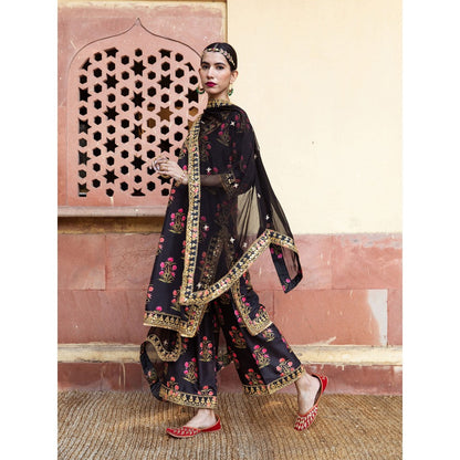 Gulabo Jaipur Mehreen Black Straight (Set of 3)