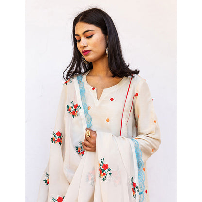 Gulabo Jaipur Amaira White Straight Kurta (Set of 3)