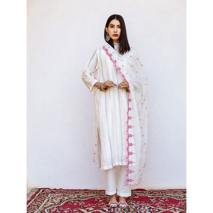 Gulabo Jaipur Barkha White Straight Kurta (Set of 3)