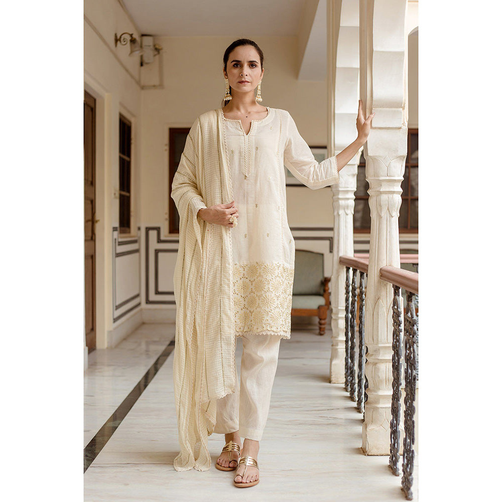 Gulabo Jaipur Kaira Off White Straight Kurta (Set of 3)
