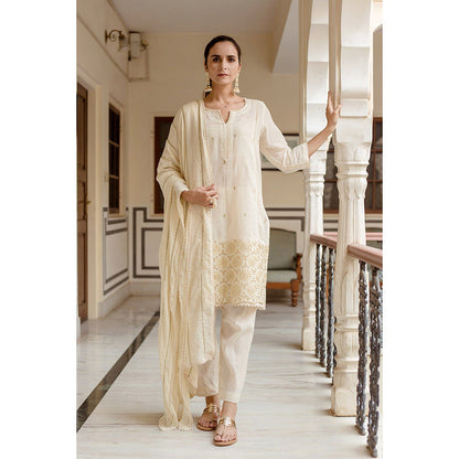 Gulabo Jaipur Kaira Off White Straight Kurta (Set of 3)
