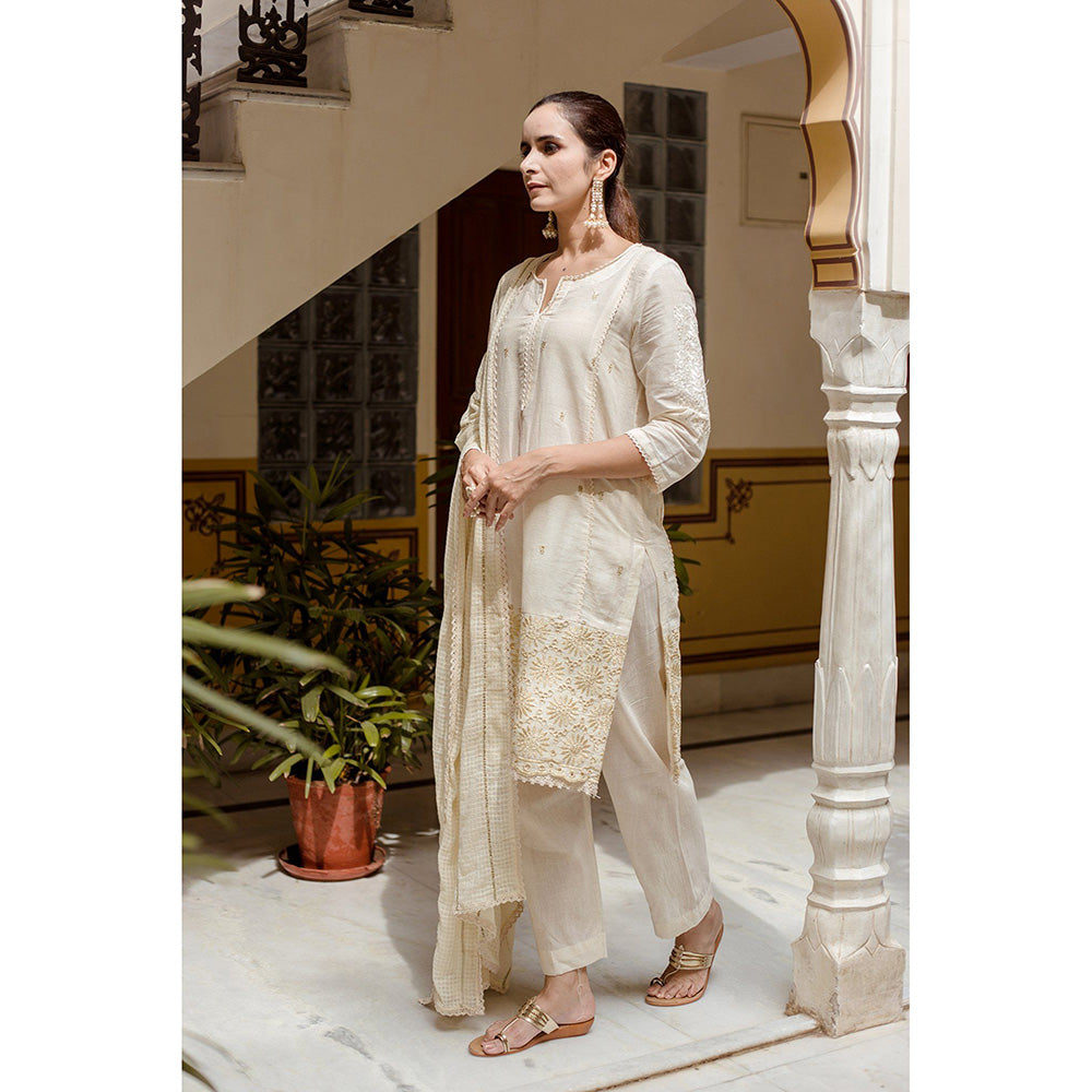 Gulabo Jaipur Kaira Off White Straight Kurta (Set of 3)