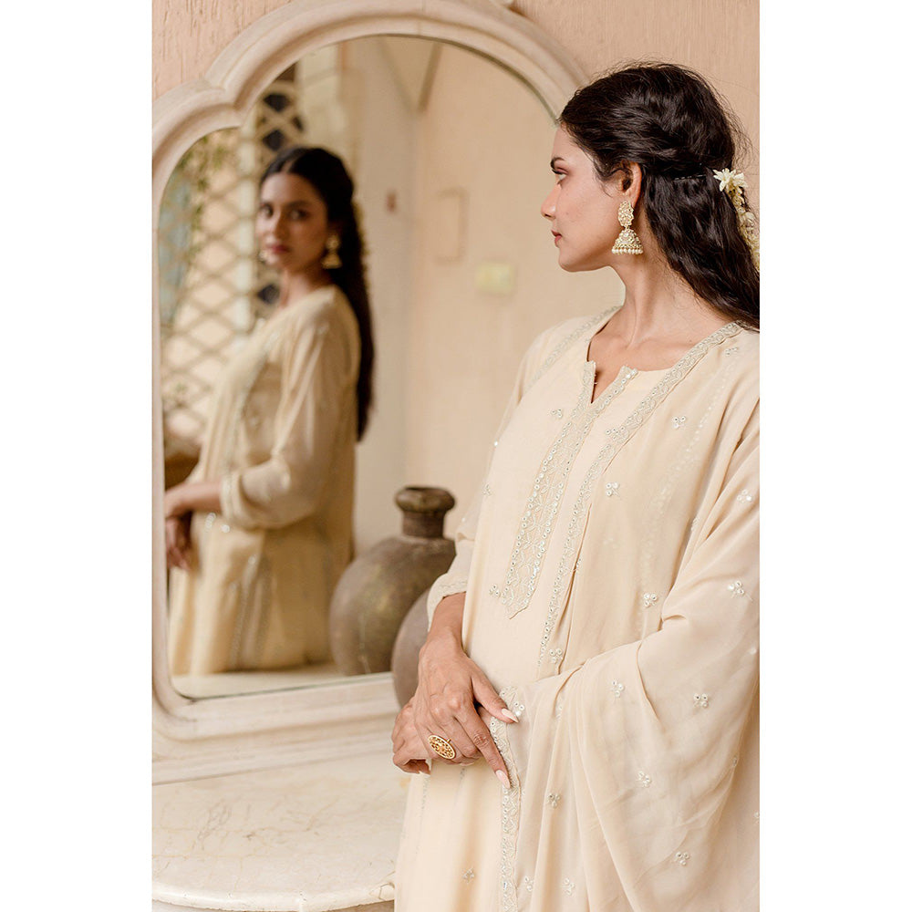 Gulabo Jaipur Jhalak Beige Straight Kurta (Set of 3)