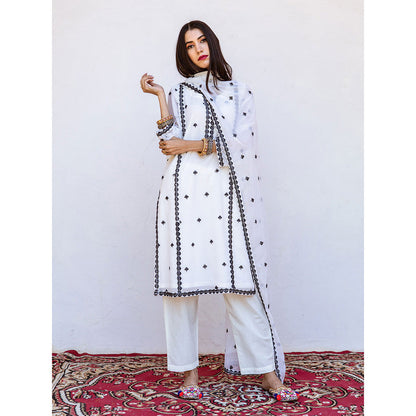 Gulabo Jaipur Jhalak White Straight Kurta (Set of 3)