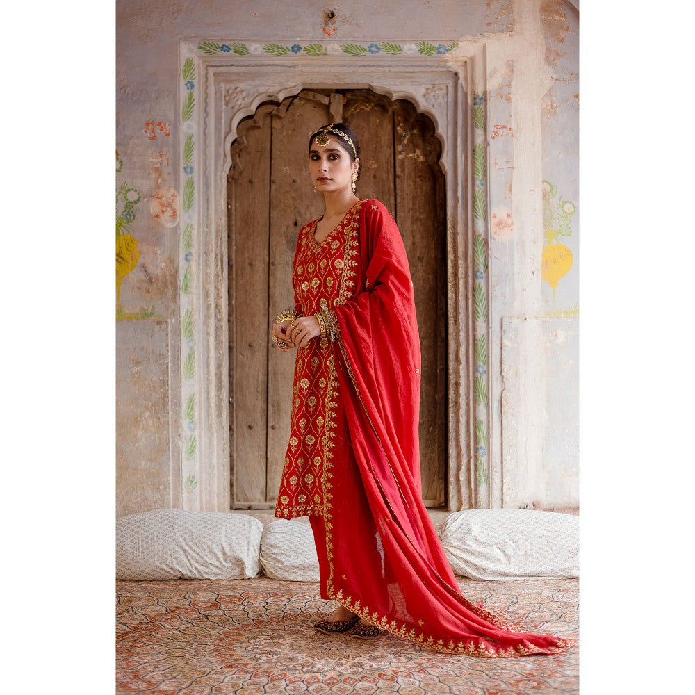 Gulabo Jaipur Sweta Red Kurta (Set of 3)