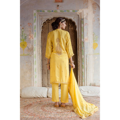 Gulabo Jaipur Sweta Yellow Kurta (Set of 3)