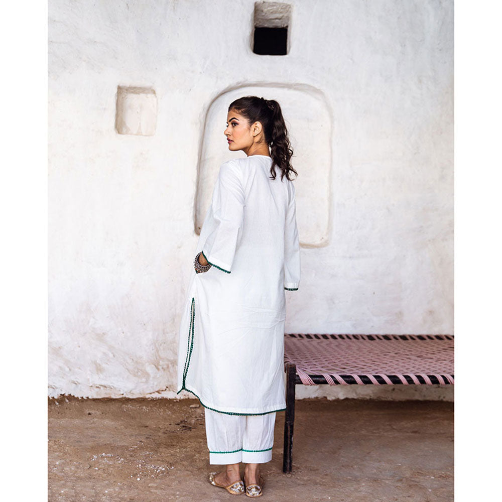 Gulabo Jaipur Arzu White Kurta (Set of 2)