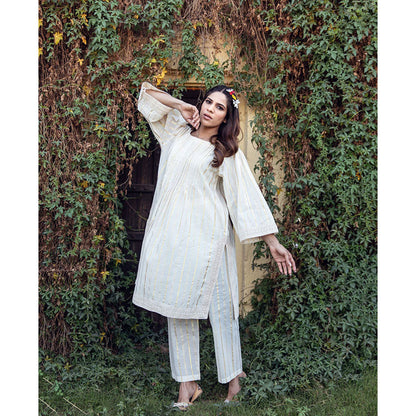 Gulabo Jaipur Maheep Off White Kurta (Set of 2)