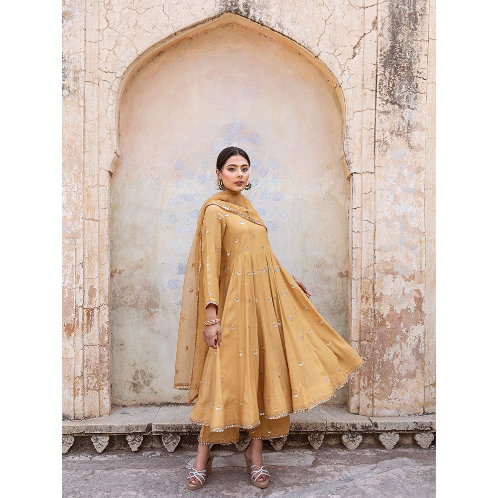 Gulabo Jaipur Chandni Beige Kurta (Set of 3)