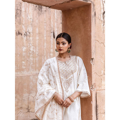 Gulabo Jaipur Emira Off White Kurta (Set of 3)