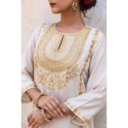 Gulabo Jaipur Roop Off White Kurta (Set of 3)