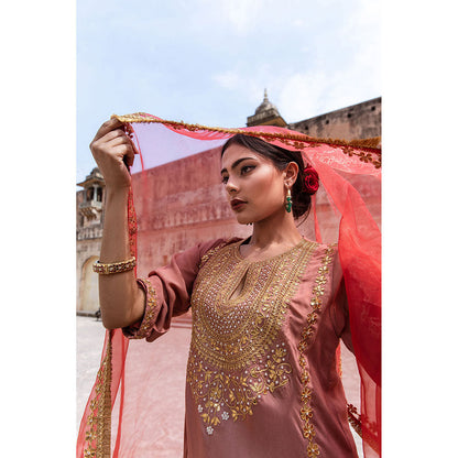 Gulabo Jaipur Roop Peach Kurta (Set of 3)