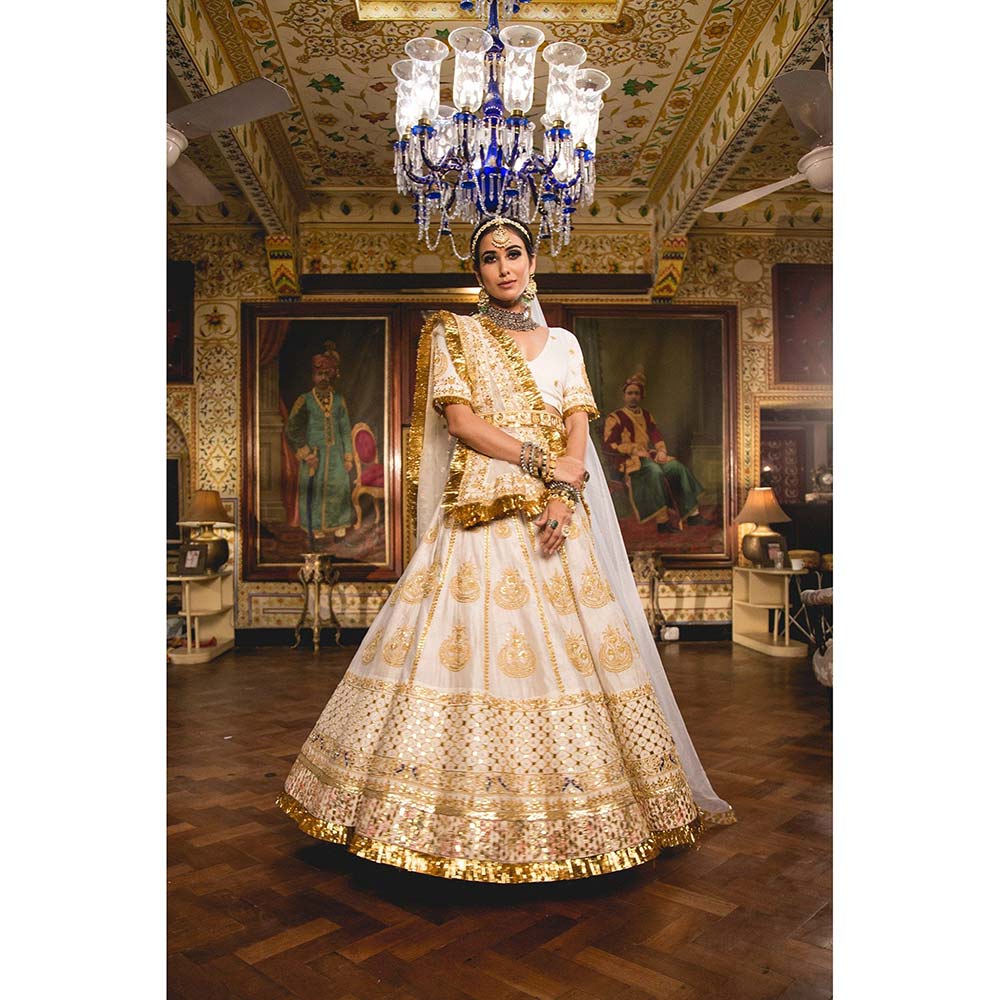Gulabo Jaipur Gulnoor Lehenga (Set of 4)
