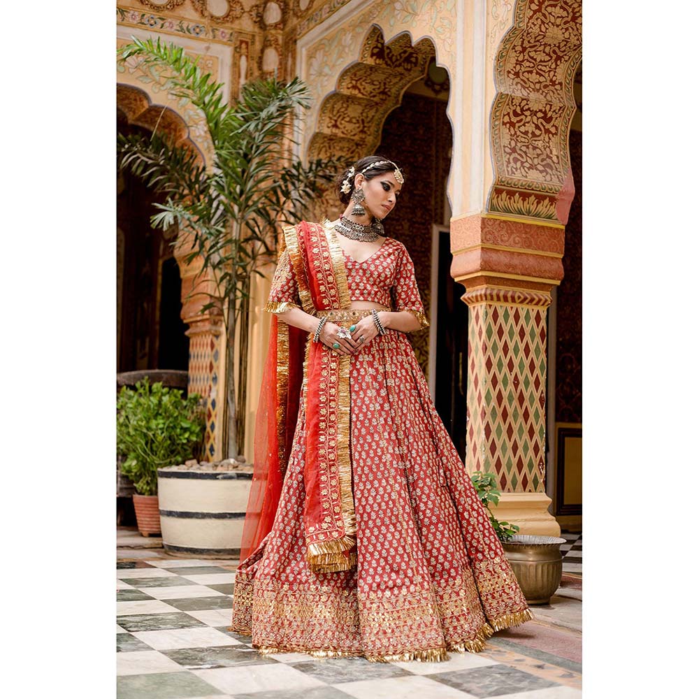 Gulabo Jaipur Shehzadi Red Lehenga (Set of 4)