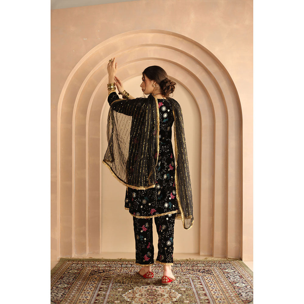 Gulabo Jaipur Chaya Kurta and Pant-Black (Set of 3)