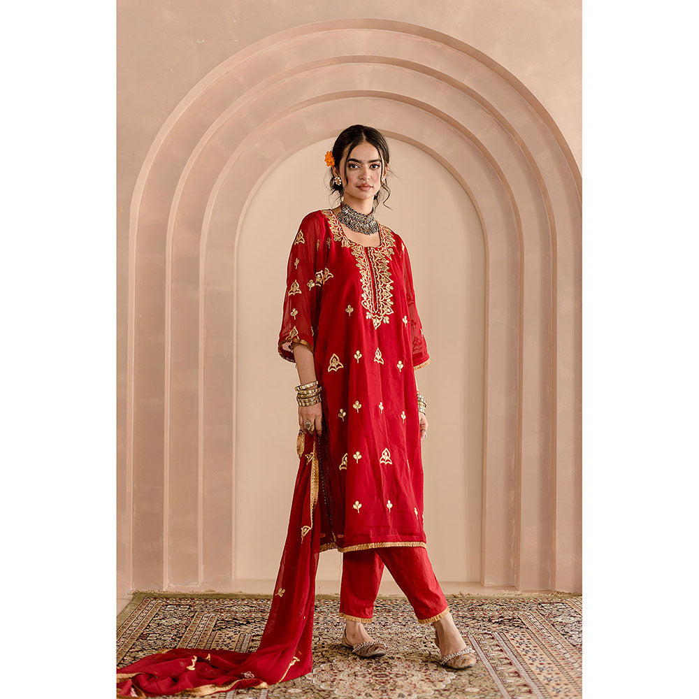 Gulabo Jaipur Shama Kurta and Pant-Maroon (Set of 3)