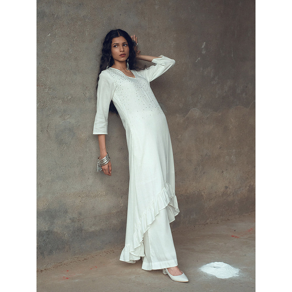 Gulaal Harsha White Ruffle Kurta With Flared Pant (Set of 2)