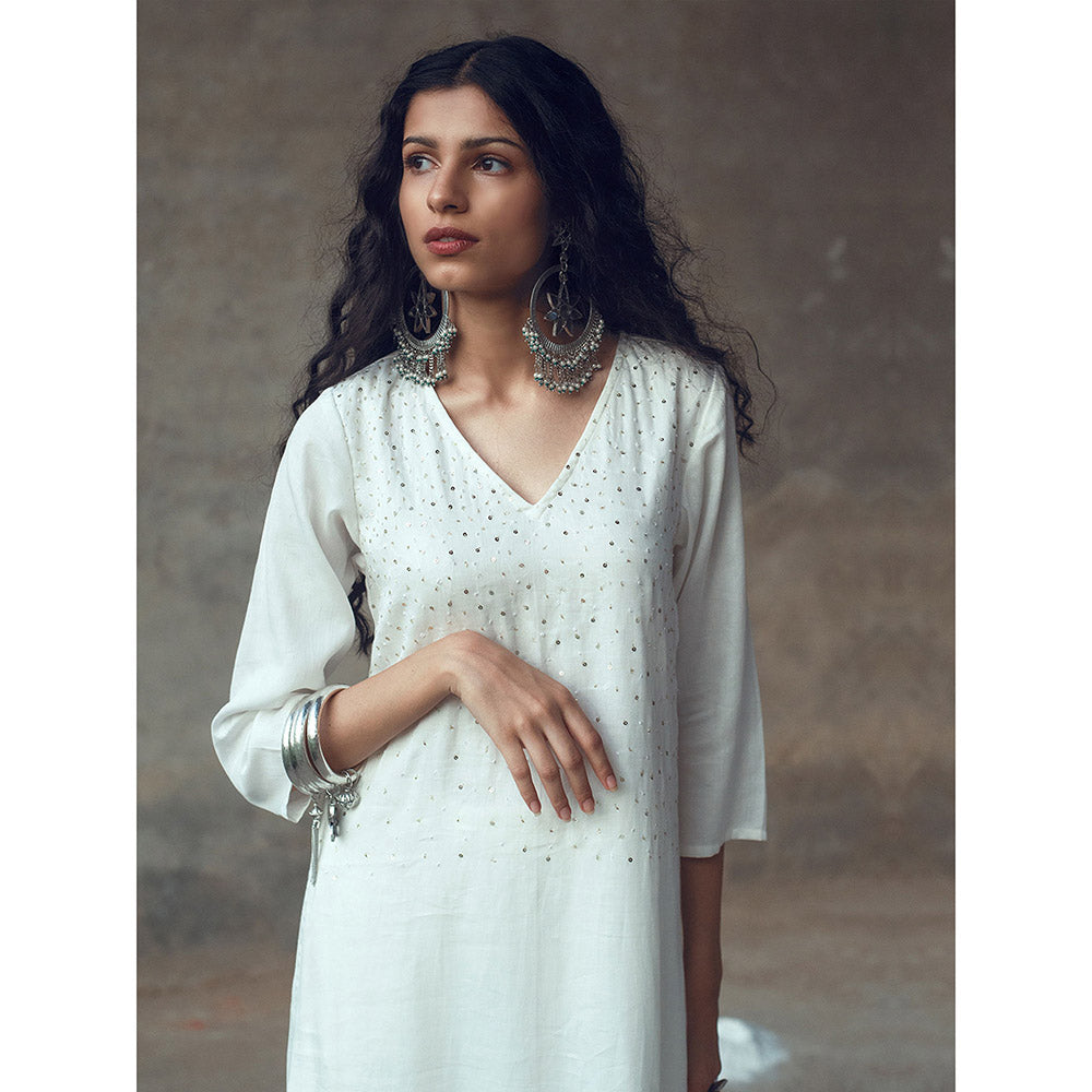 Gulaal Harsha White Ruffle Kurta With Flared Pant (Set of 2)