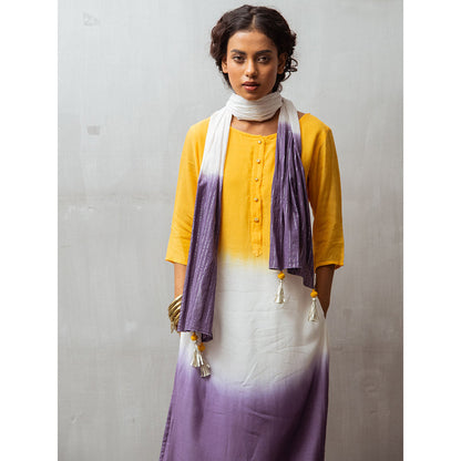 Gulaal White Palla Dip-Dye Kurta And Pant With Dupatta (Set of 3)