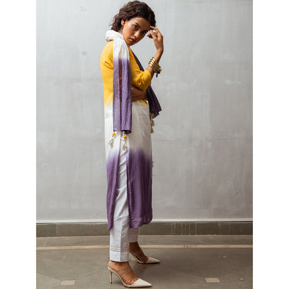 Gulaal White Palla Dip-Dye Kurta And Pant With Dupatta (Set of 3)