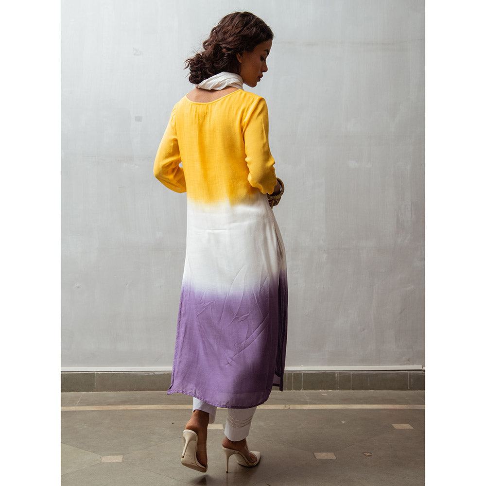 Gulaal White Palla Dip-Dye Kurta And Pant With Dupatta (Set of 3)