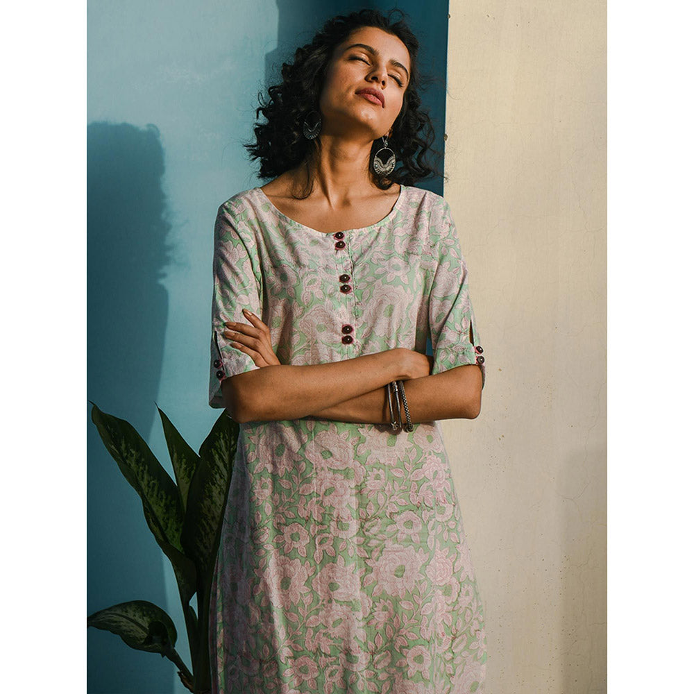 Gulaal Mranal Kurta