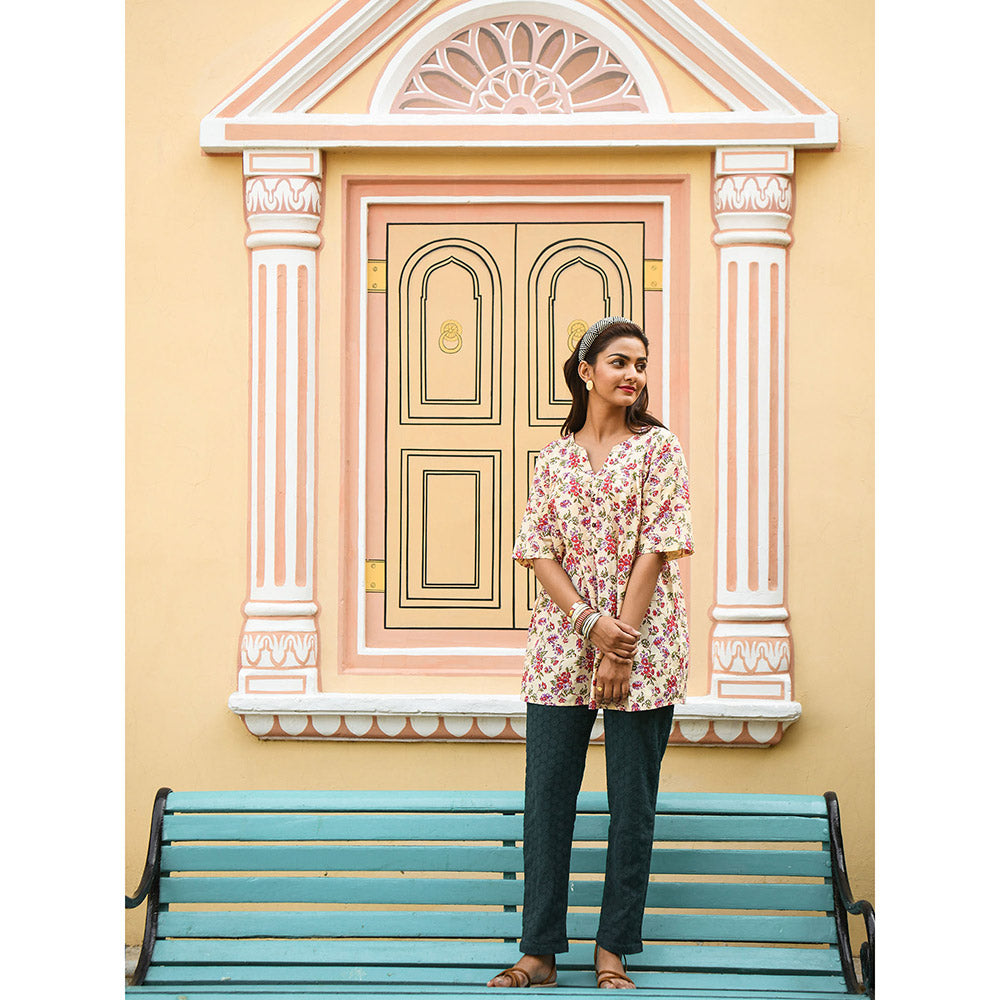 Gulaal Honeysuckle Chill Fit Top