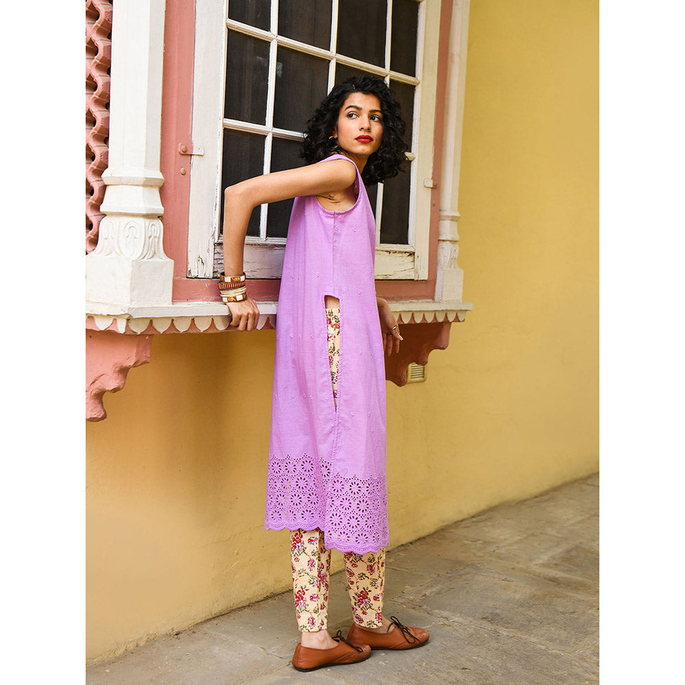 Gulaal Sweet Pea Kurta Pants Set (Set of 2)