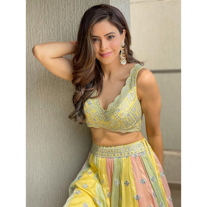 Gopi Vaid Embellished Chand Short Lehenga And Blouse With Dupatta (Set of 3)