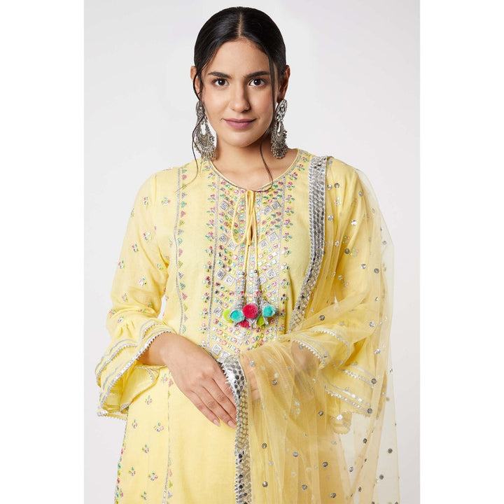 Gopi Vaid Noor Dhoti with Frill Sleeves