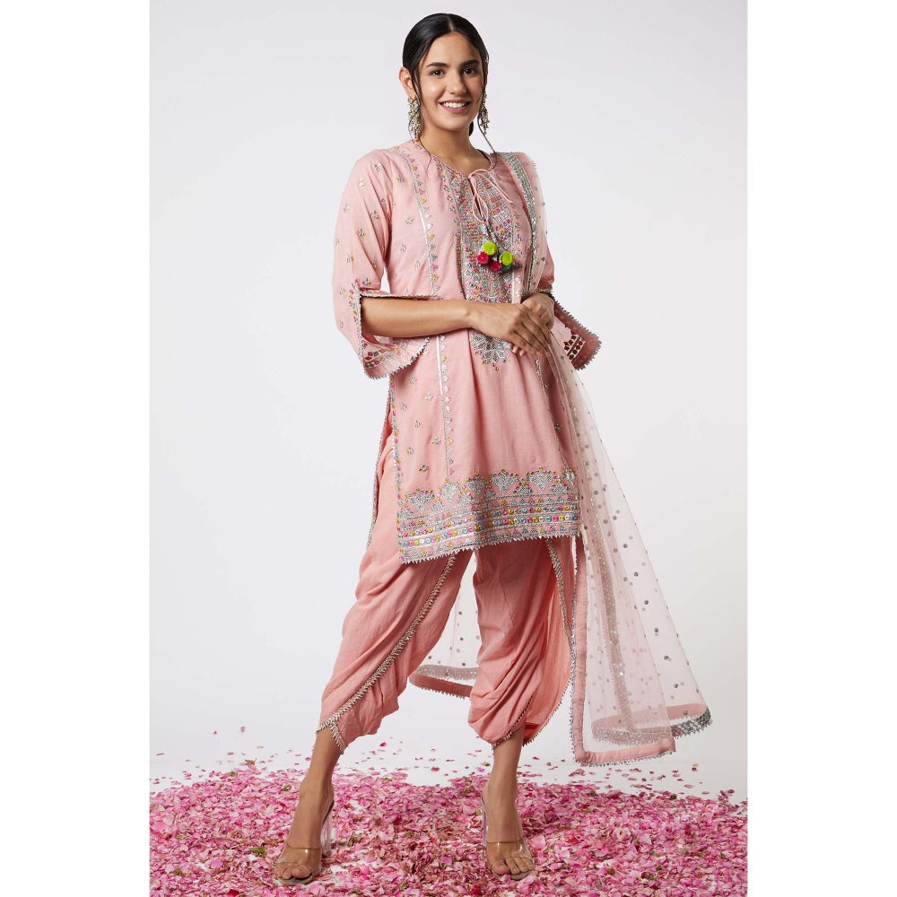 Gopi Vaid Noor Dhoti (Set of 3)