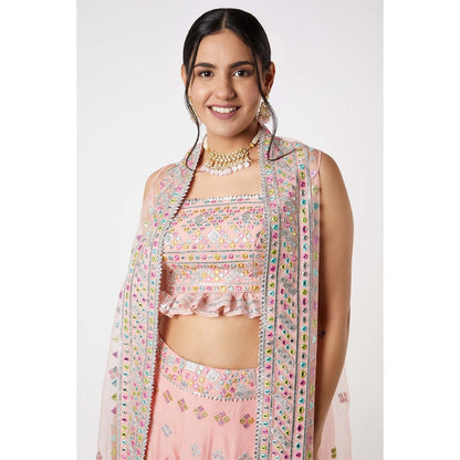 Gopi Vaid Noor Lehenga Cape (Set of 3)