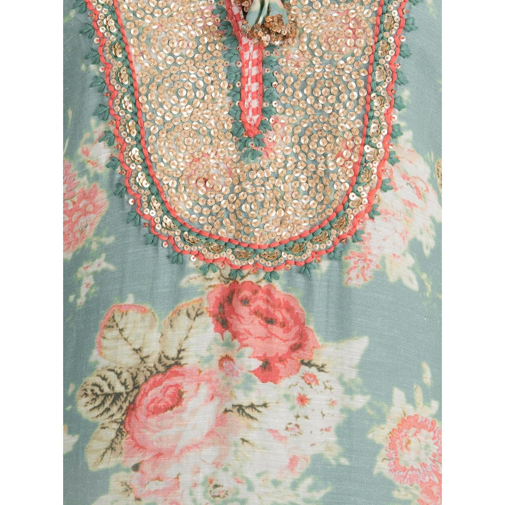 Gopi vaid Green Embellished Tunic