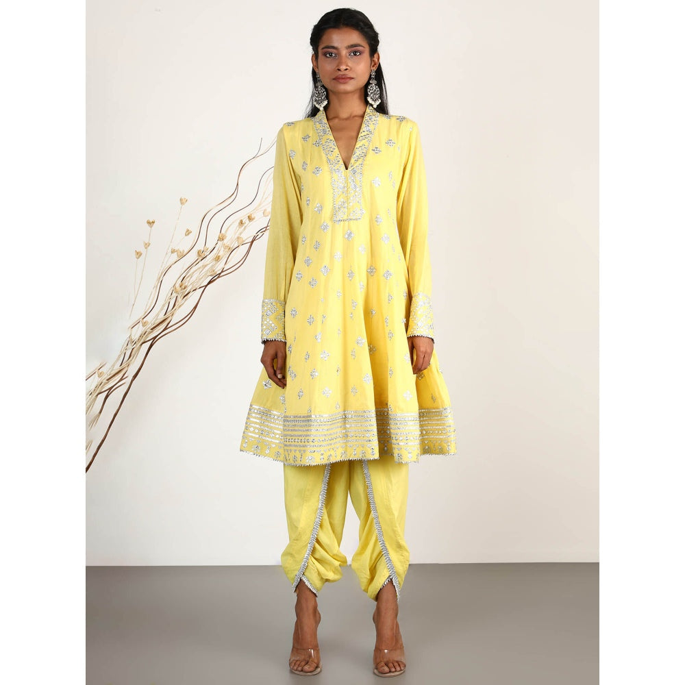 Gopi Vaid Embellished Chand AG With Dhoti And Kurta (Set of 2)