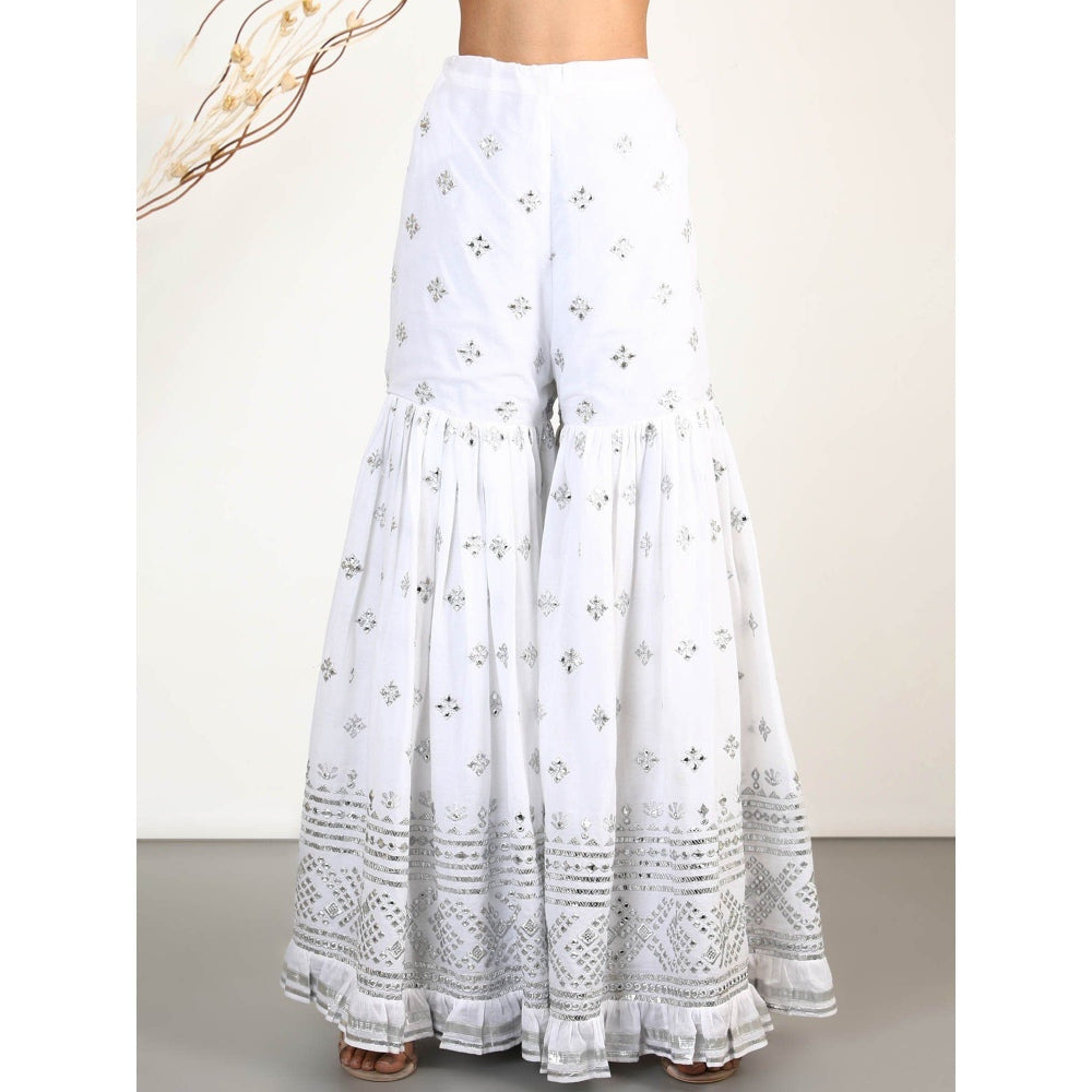 Gopi Vaid Embellished Chand Short Gharara And Kurta With Dupatta (Set of 3)