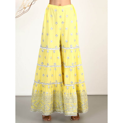 Gopi Vaid Embellished Chand Short Sharara And Kurta With Dupatta (Set of 3)