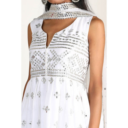 Gopi Vaid Embellished Chand Sleeveless Peplum And Palazzo With Dupatta (Set of 3)