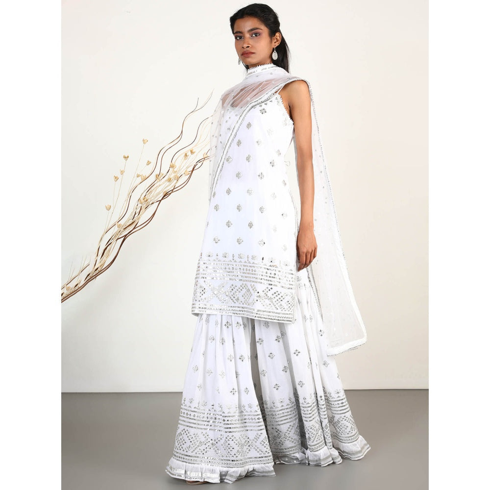 Gopi Vaid Embellished Chand Strappy Gharara And Jacket With Dupatta