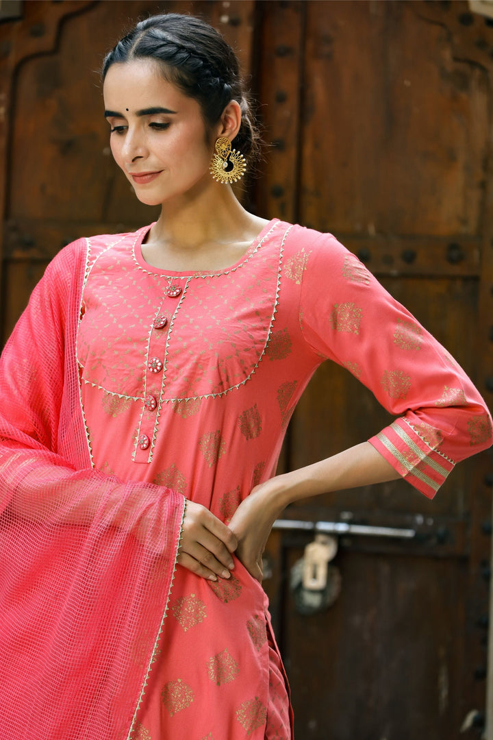 Peach Gold Printed Suit Set With Dupatta