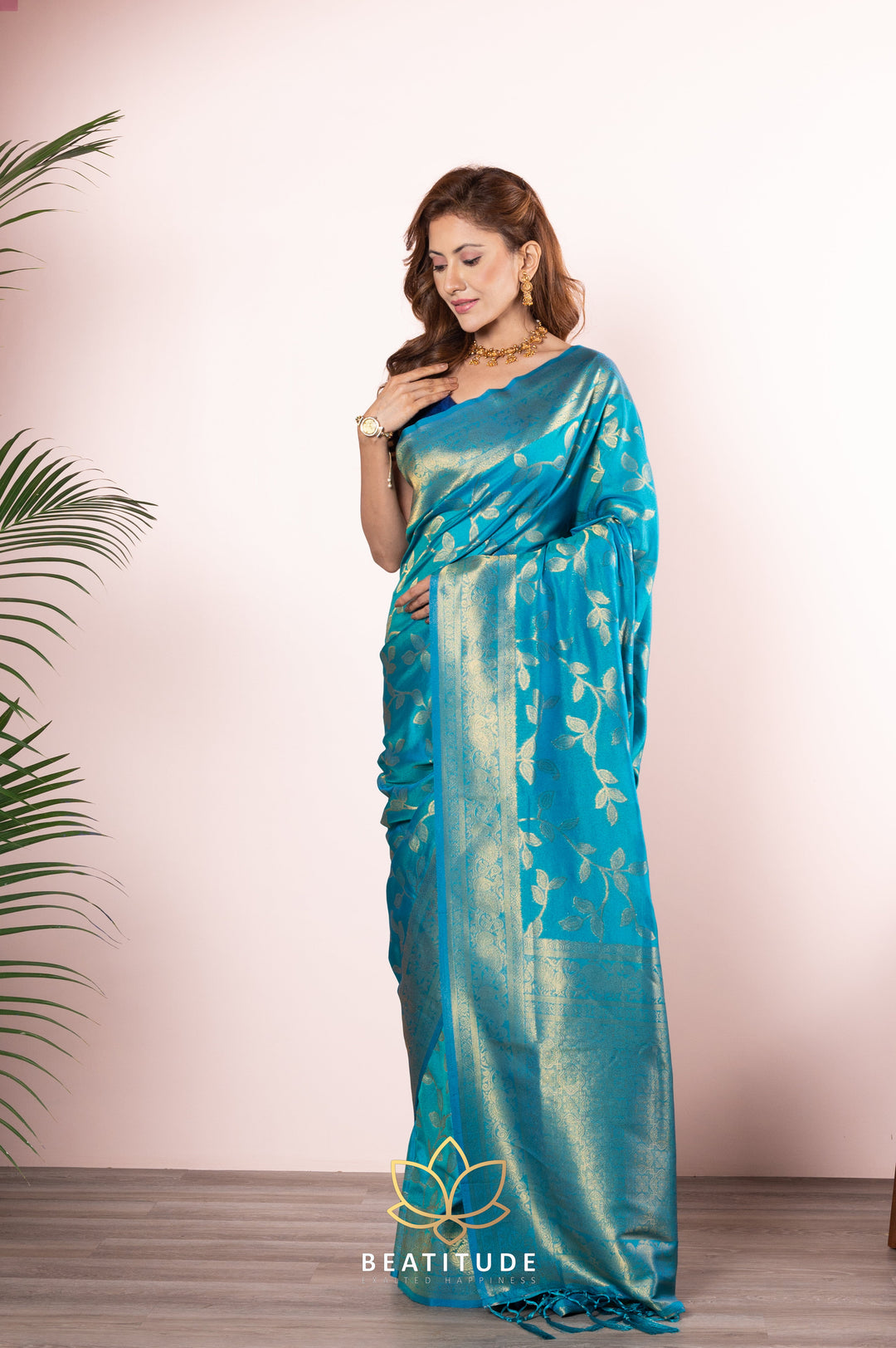 Beatitude Blue Gold-Toned Floral Zari Silk Blend Banarasi Saree with Unstitched Blouse