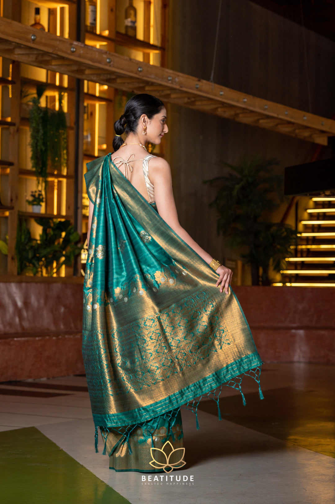 Beatitude Green Gold-Toned Ethnic Motifs Zari Silk Blend Tussar Saree with Unstitched Blouse