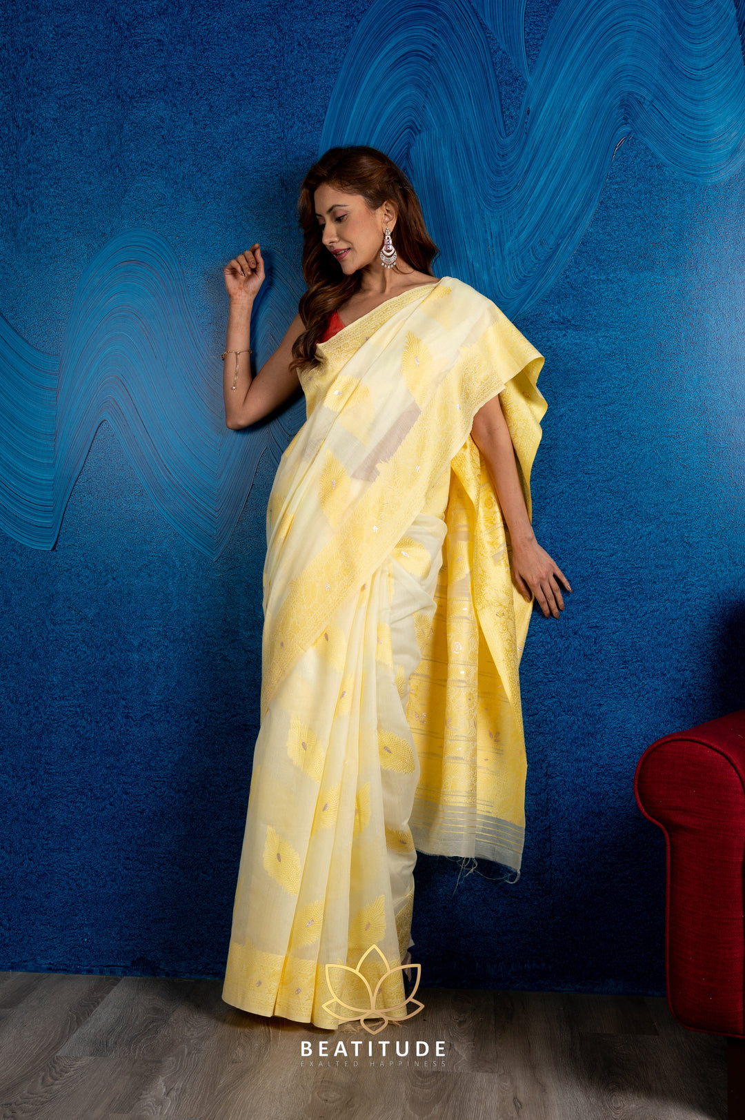 Beatitude White Yellow Ethnic Motifs Saree with Unstitched Blouse