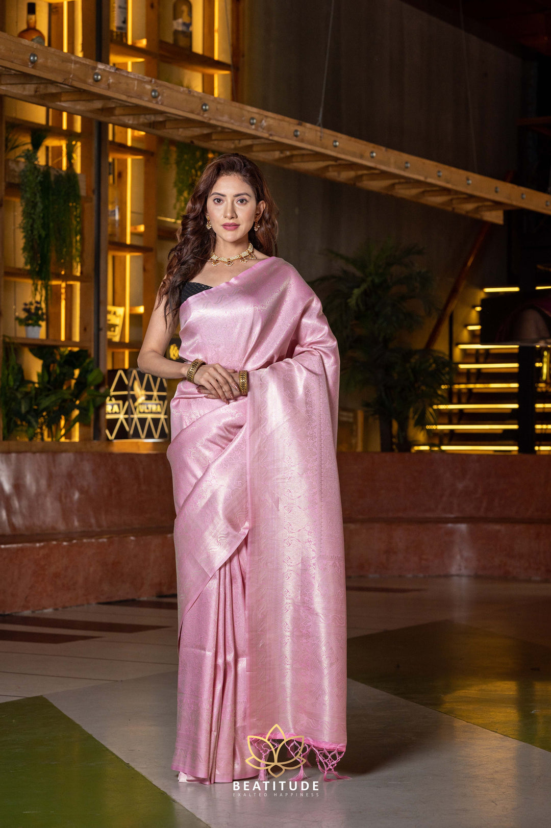 Beatitude Pink Gold-Toned Ethnic Motifs Zari Silk Blend Kanjeevaram Saree with Unstitched Blouse