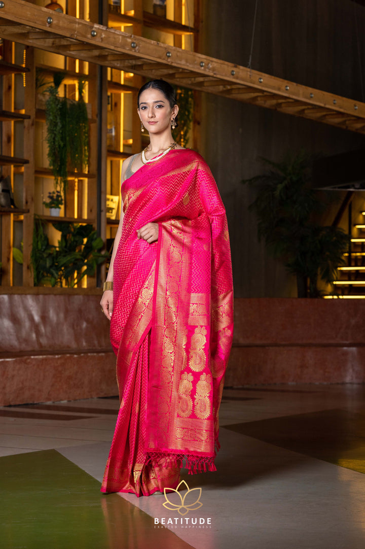 Beatitude Pink Gold-Toned Ethnic Motifs Zari Banarasi Saree with Unstitched Blouse
