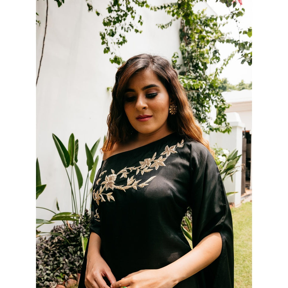 House Of Muher Maya Black Kurta Set (Set of 2)