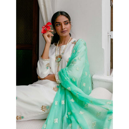 House Of Muher Zubina Off White Suit Set (Set of 3)