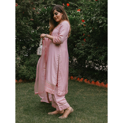 House Of Muher Ahana Pink Suit Set (Set of 3)